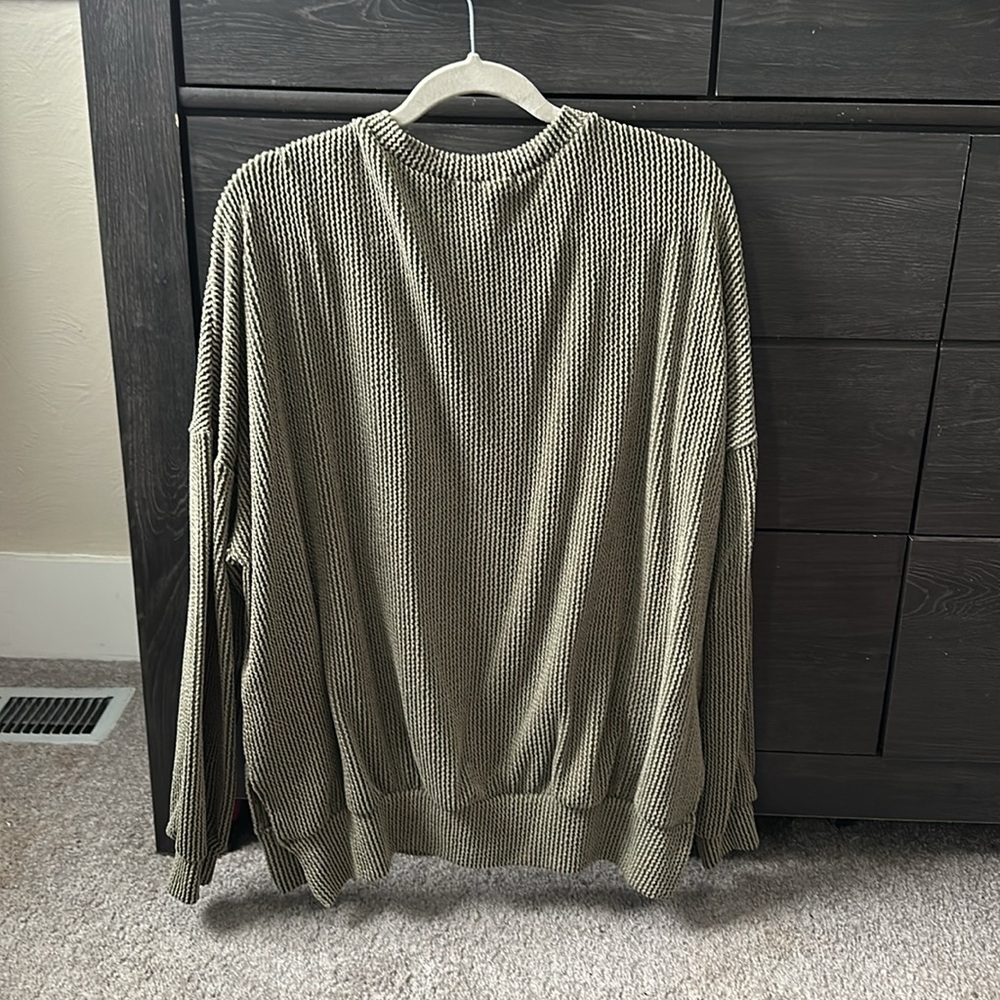Tunic - Picture 3 of 6